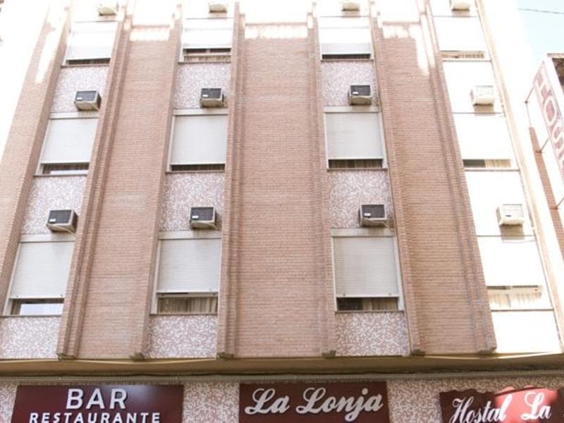 Hostal La Lonja