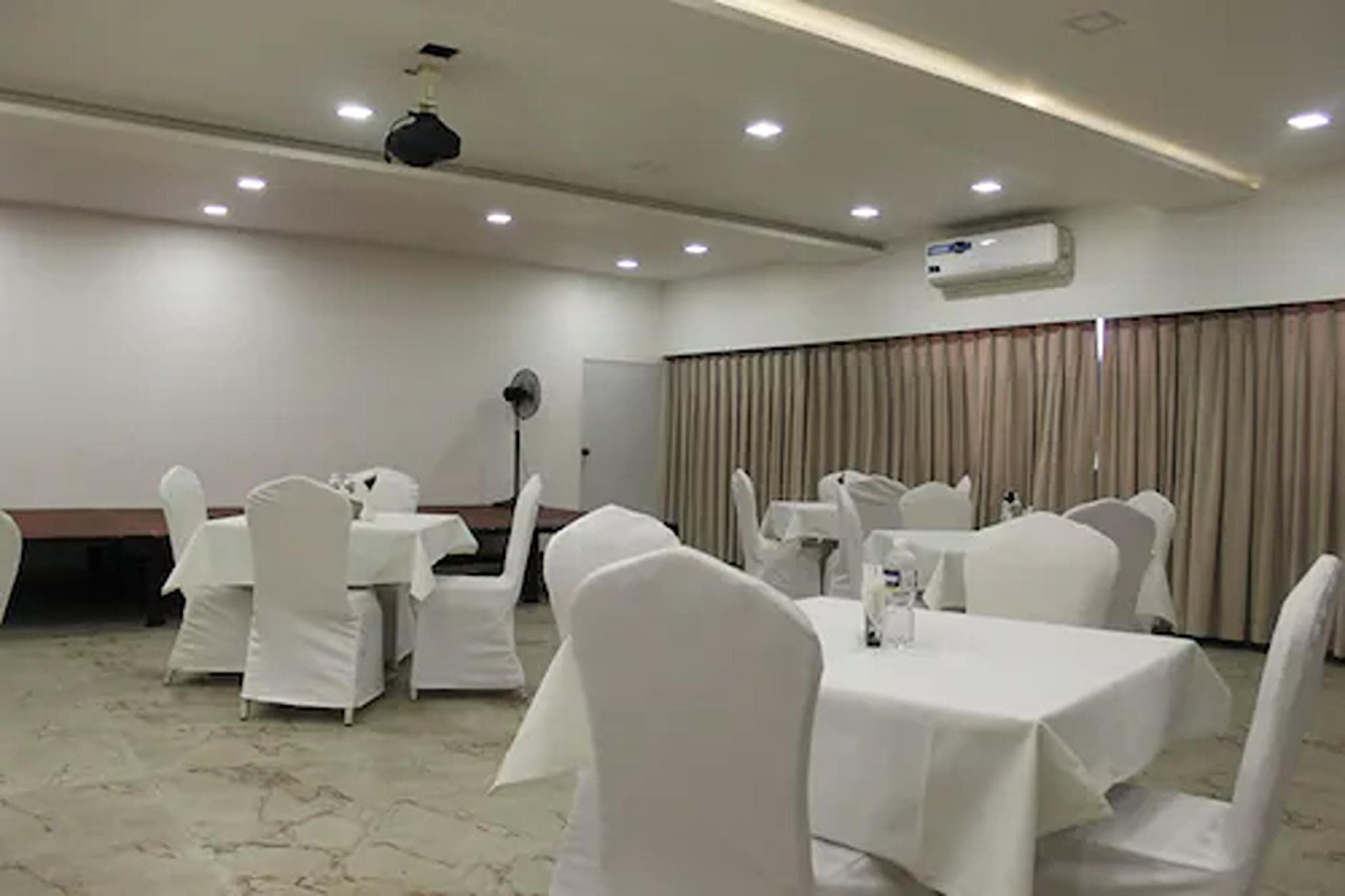 Hotel Planet Four photo 3