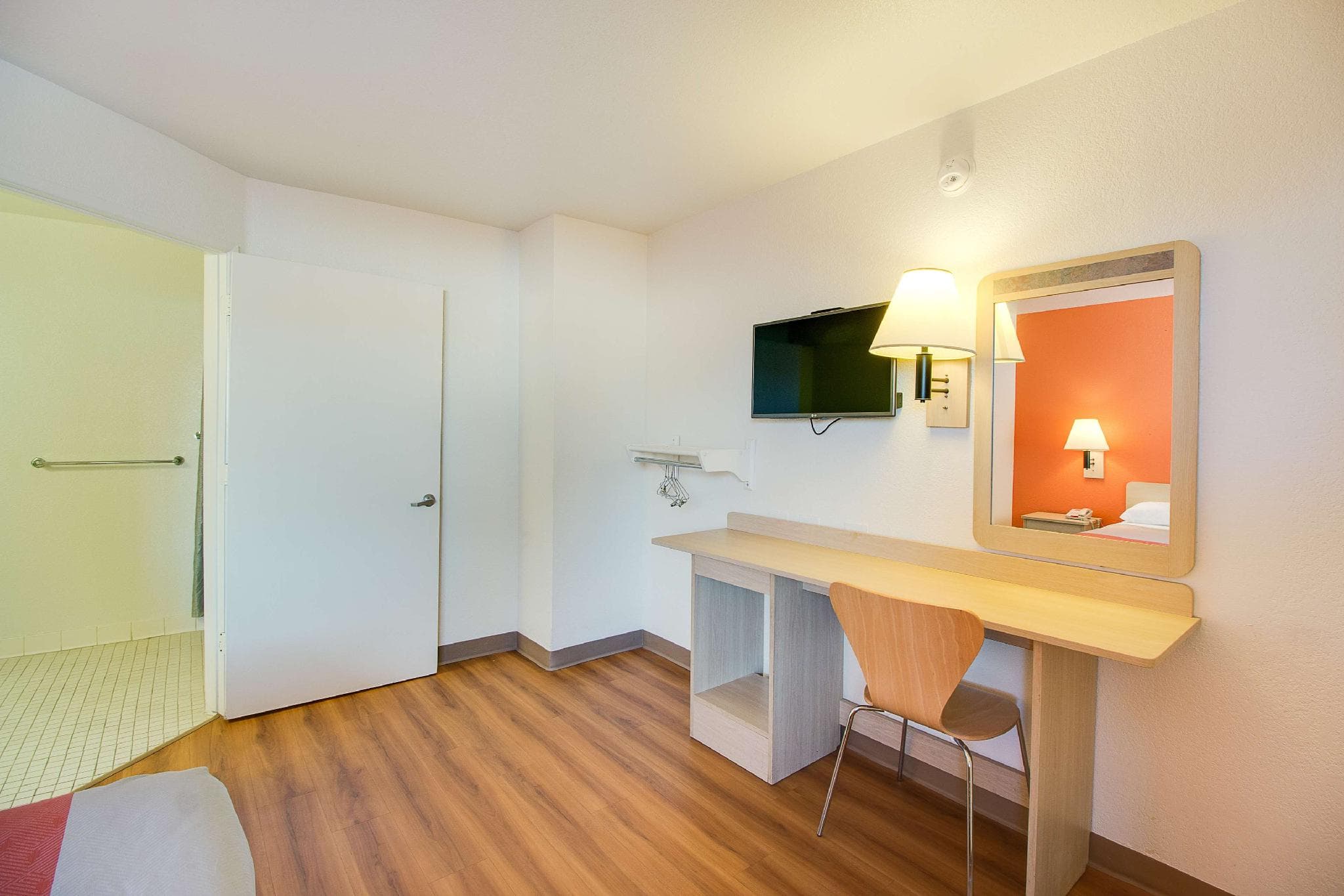 Motel 6 Phoenix, AZ - East photo 2