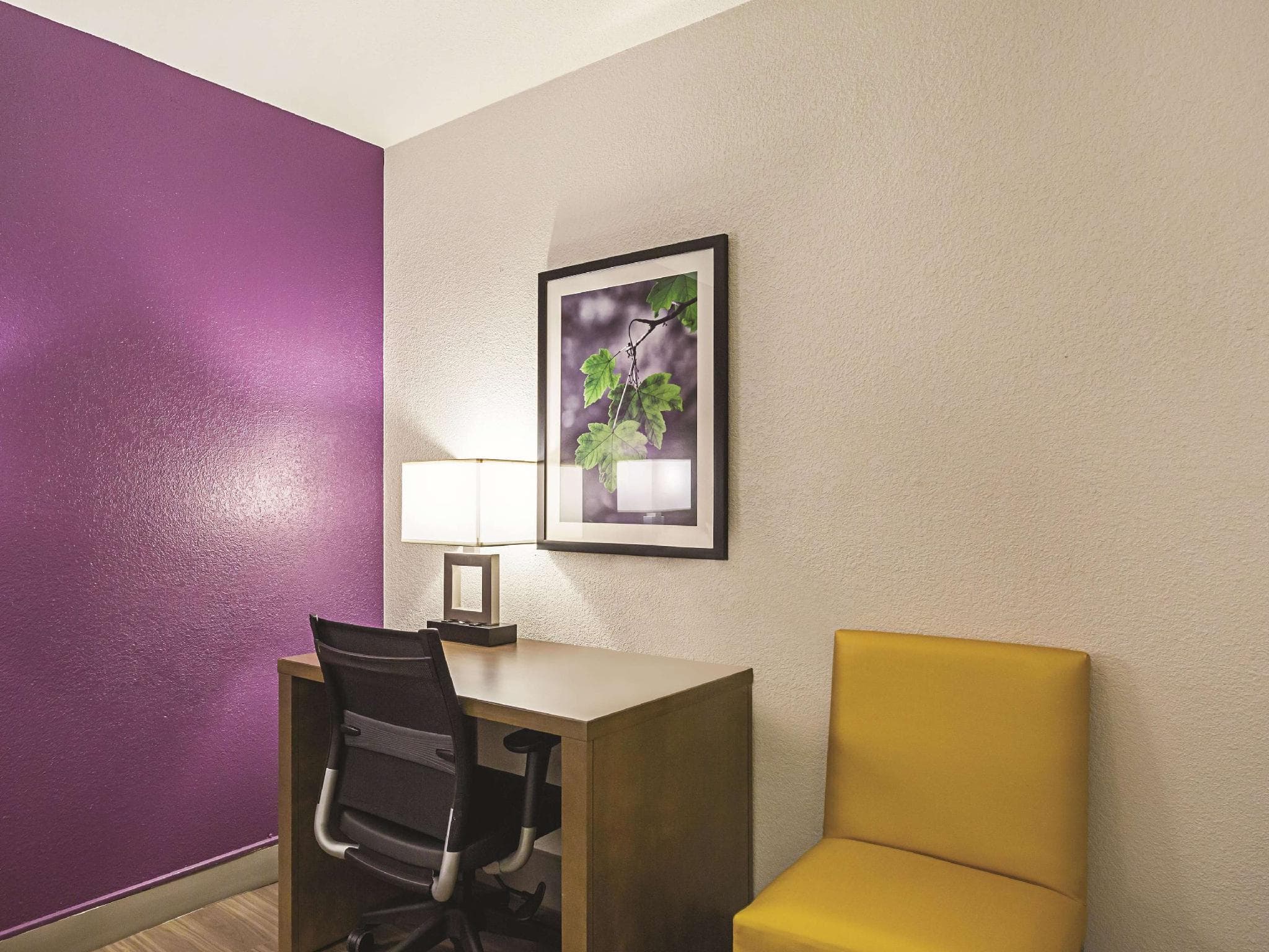 Wingate by Wyndham Galveston Beachfront at the Seawall photo 2