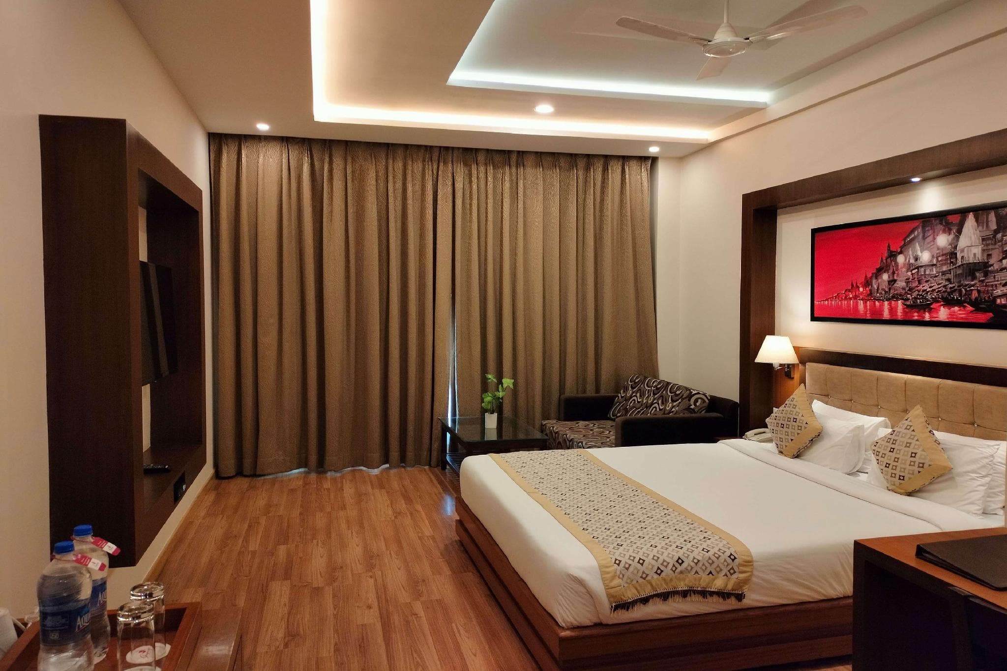 Ramada by Wyndham Varanasi Katesar photo 2