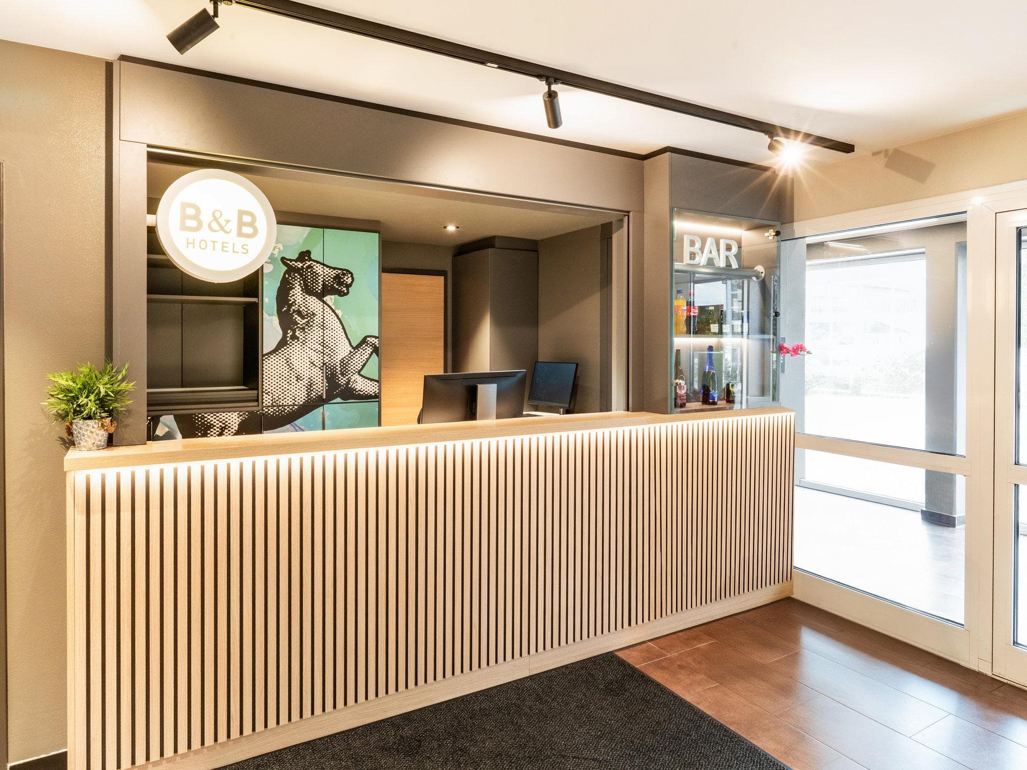 B&B HOTEL Hannover-Nord photo 4