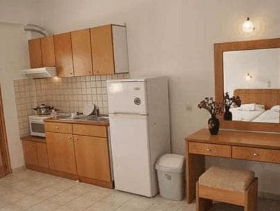 Adonis Hotel photo 4