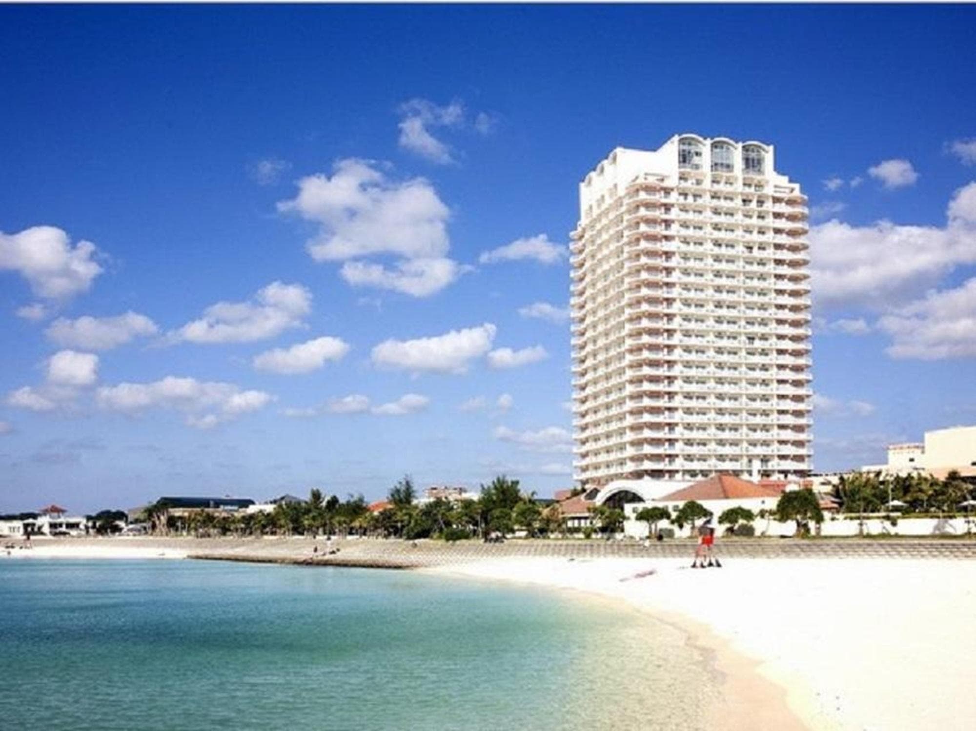 The Beach Tower Okinawa Hotel -Kyoritsu Resort