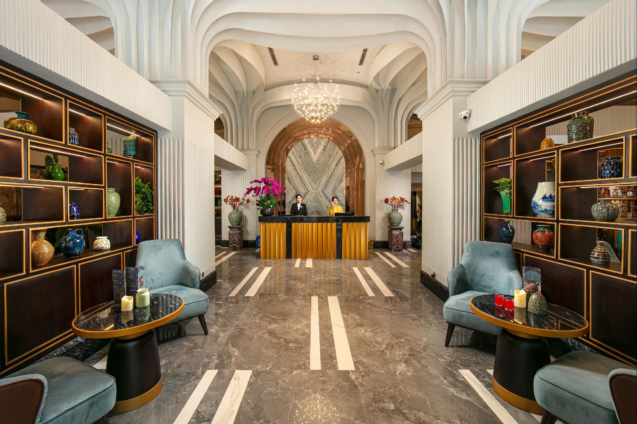 May De Ville Lakeside Hotel photo 4