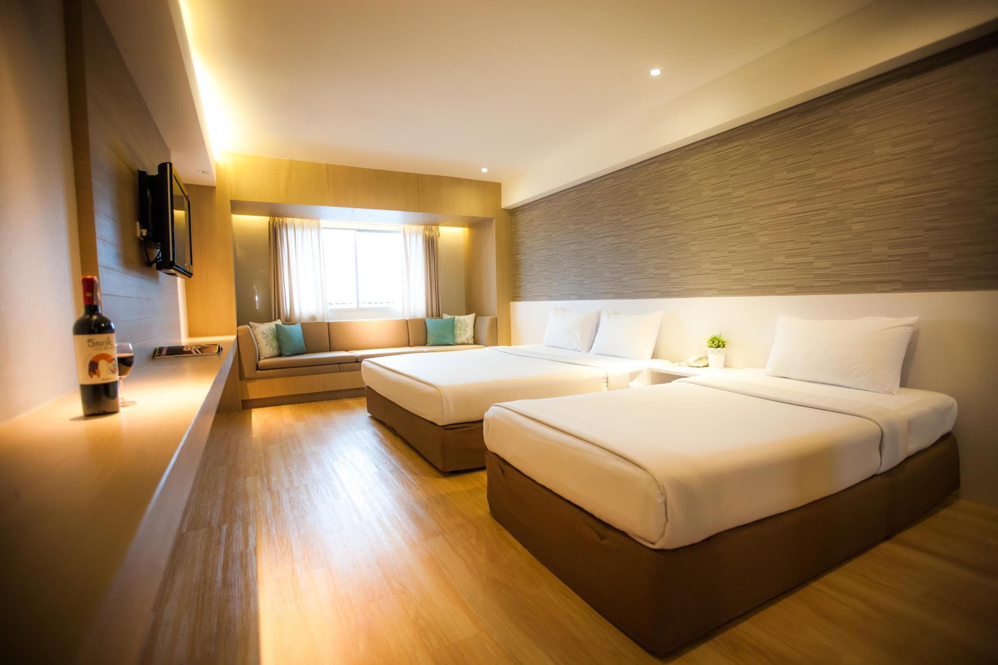 Golden City Rayong Hotel photo 2