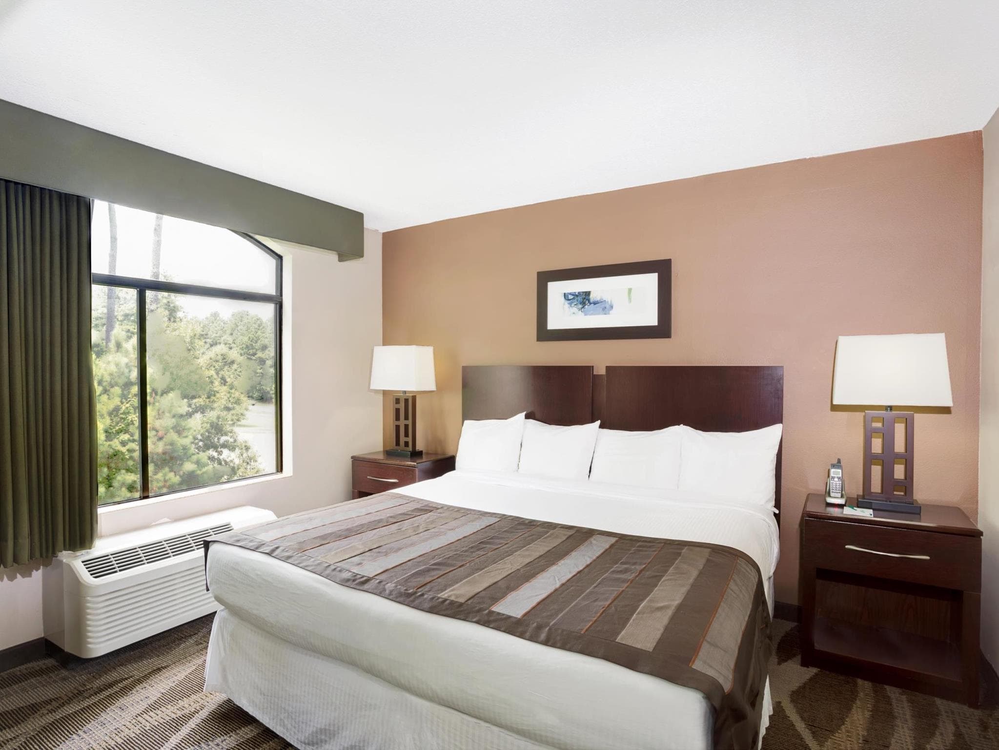 Wingate by Wyndham Raleigh Durham / Airport photo 4