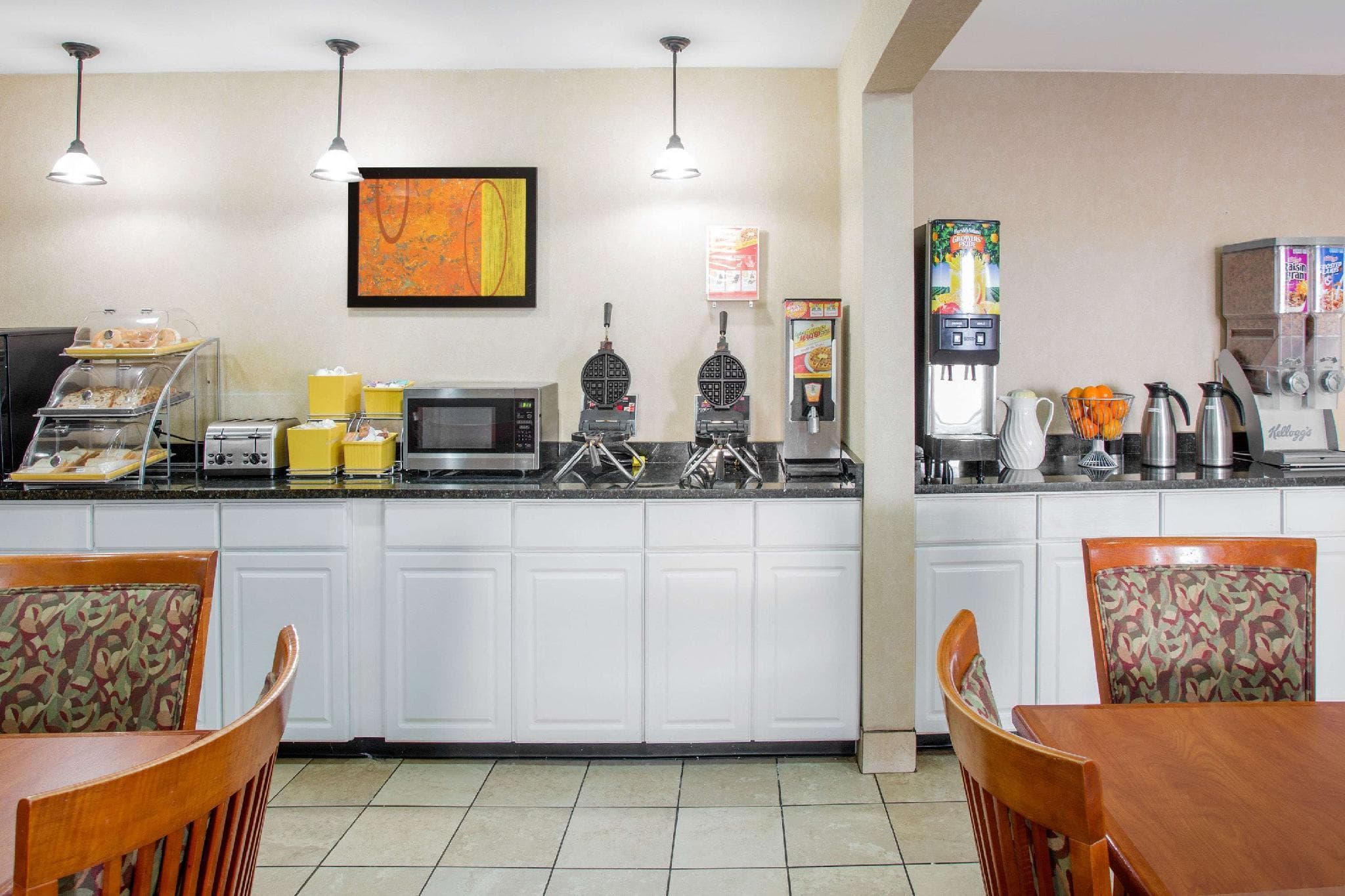 Days Inn by Wyndham Greenville