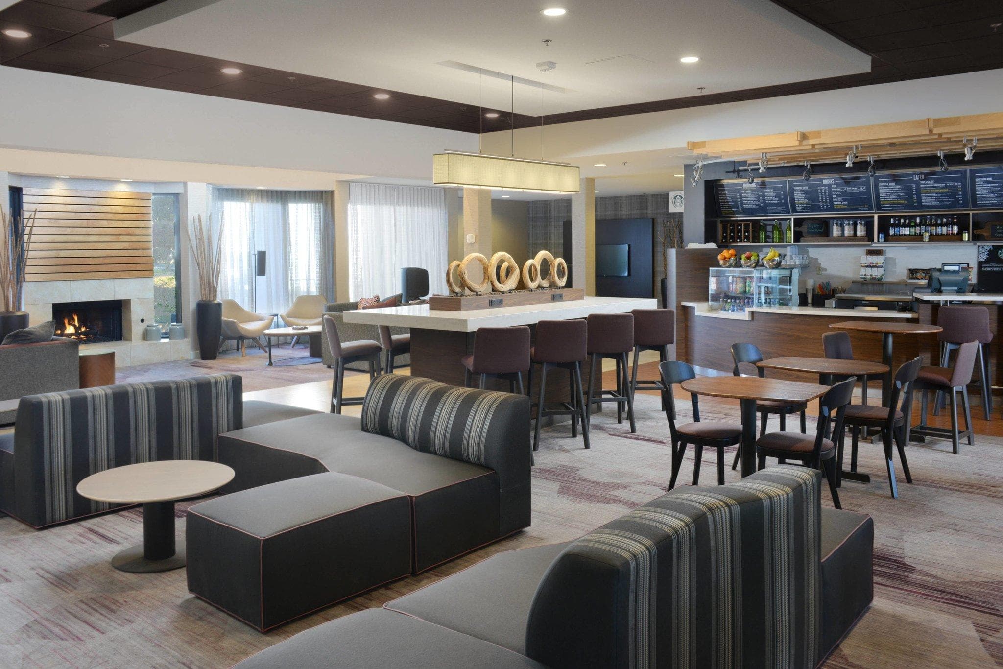Courtyard by Marriott Fort Worth University Drive photo 4