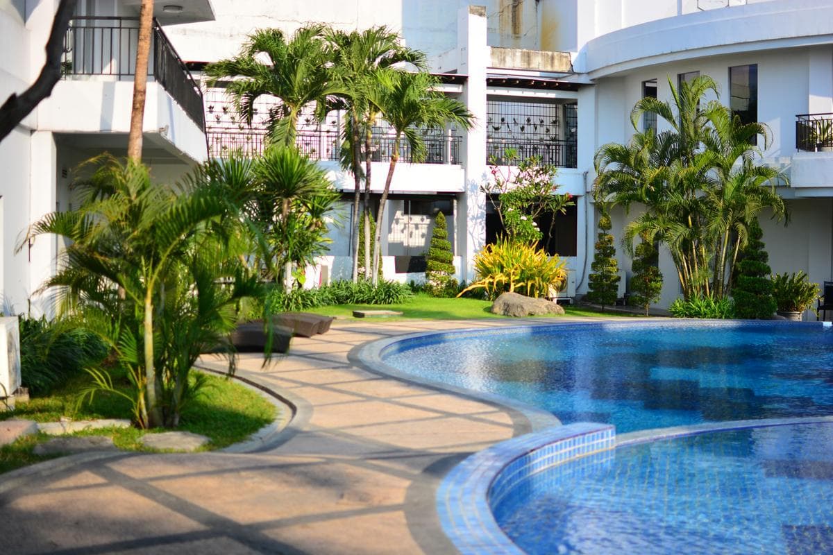 The Sun Hotel Sidoarjo photo 4