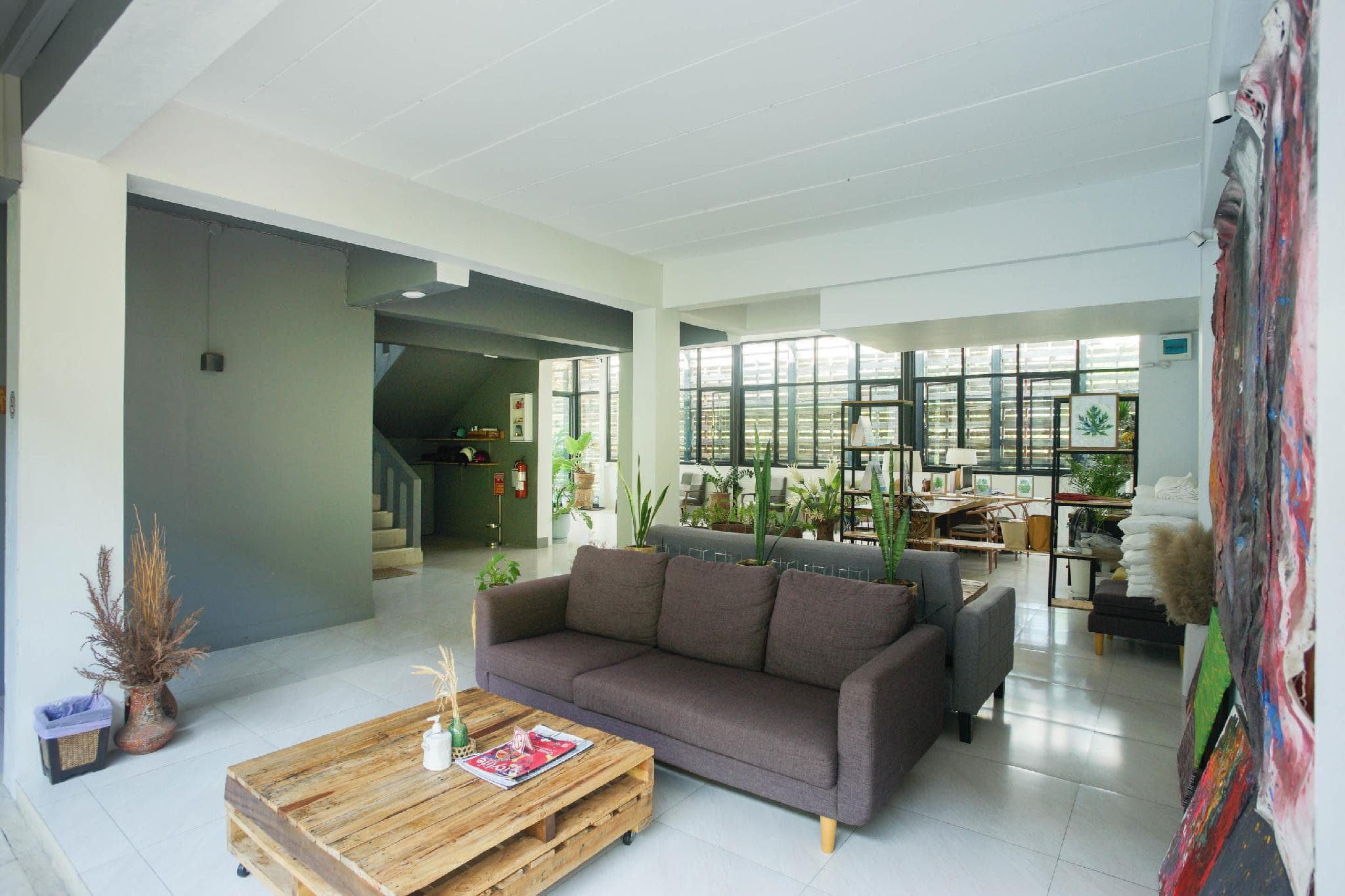 Home at 9 photo 3