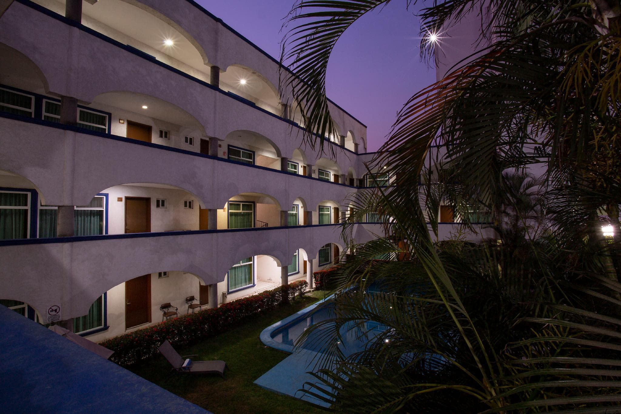 Hotel Arcos Aeropuerto photo 5