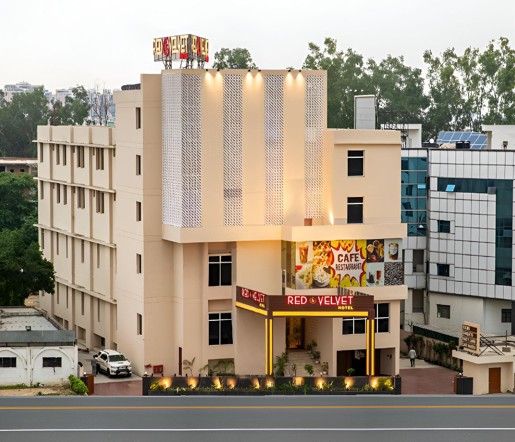 Red K Velvet Hotel