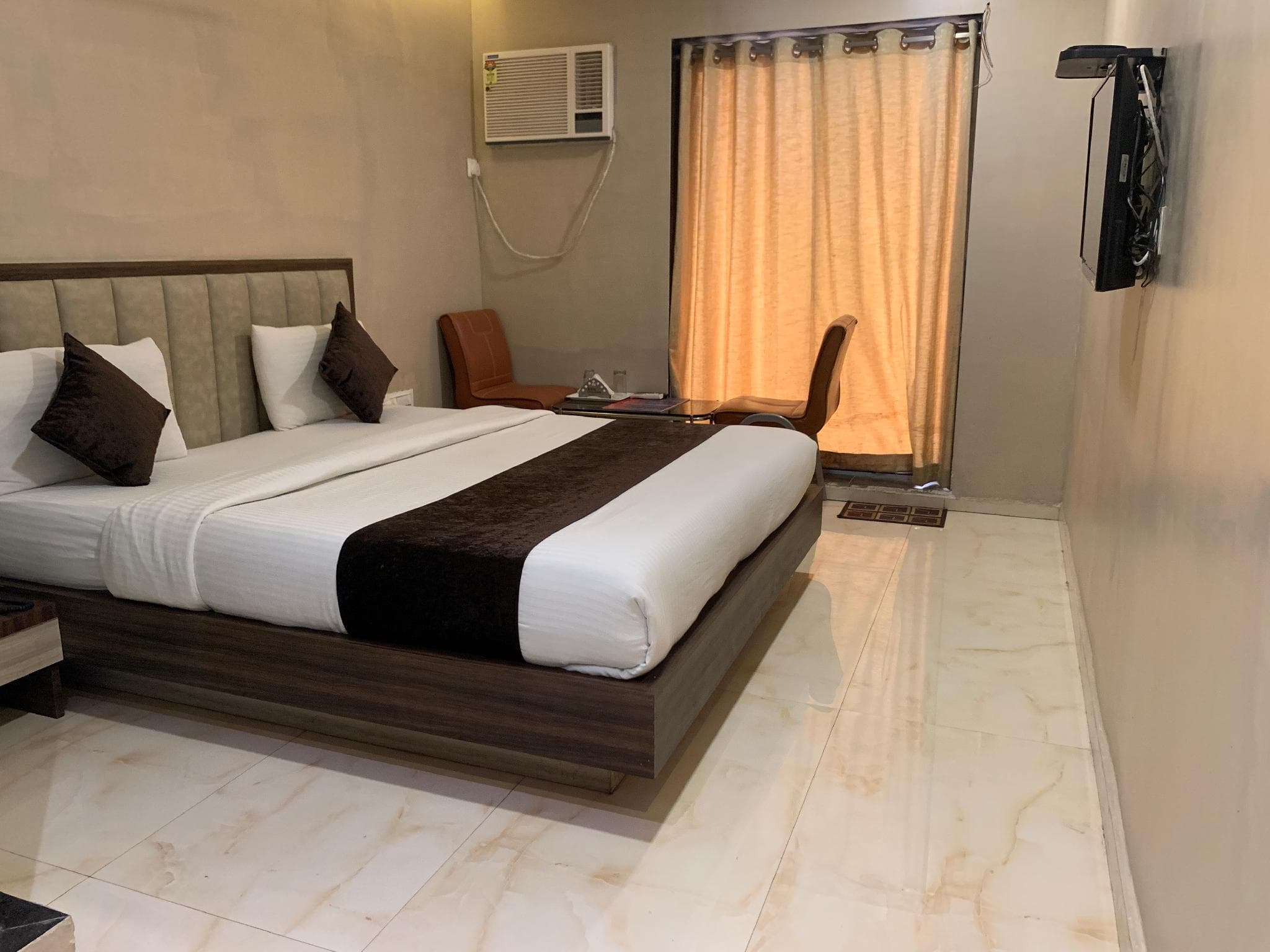 Hotel Merakee Mumbai photo 5