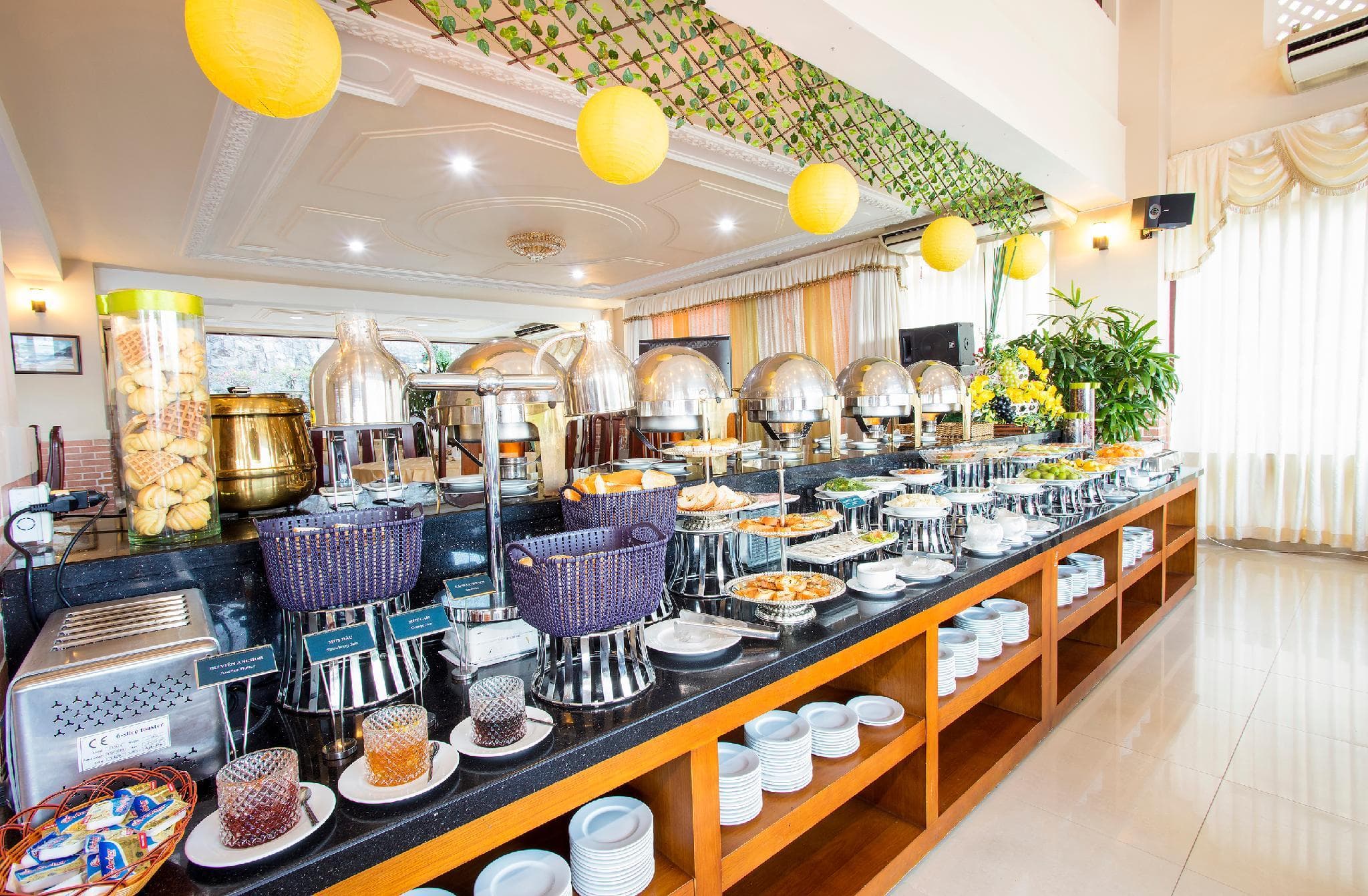 Beachfront Hotel photo 5