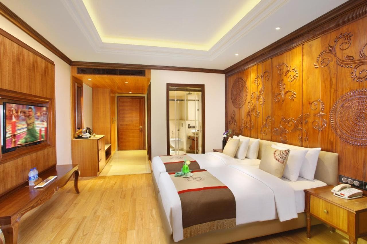 Seven Seas Hotel photo 2