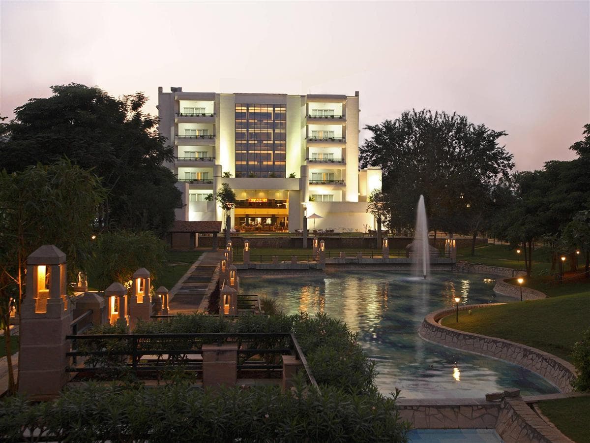 Ellaa Hotel Gachibowli photo 3