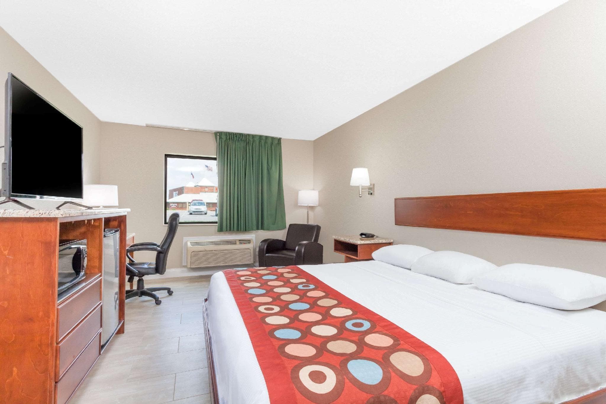 Super 8 By Wyndham Owensboro photo 2
