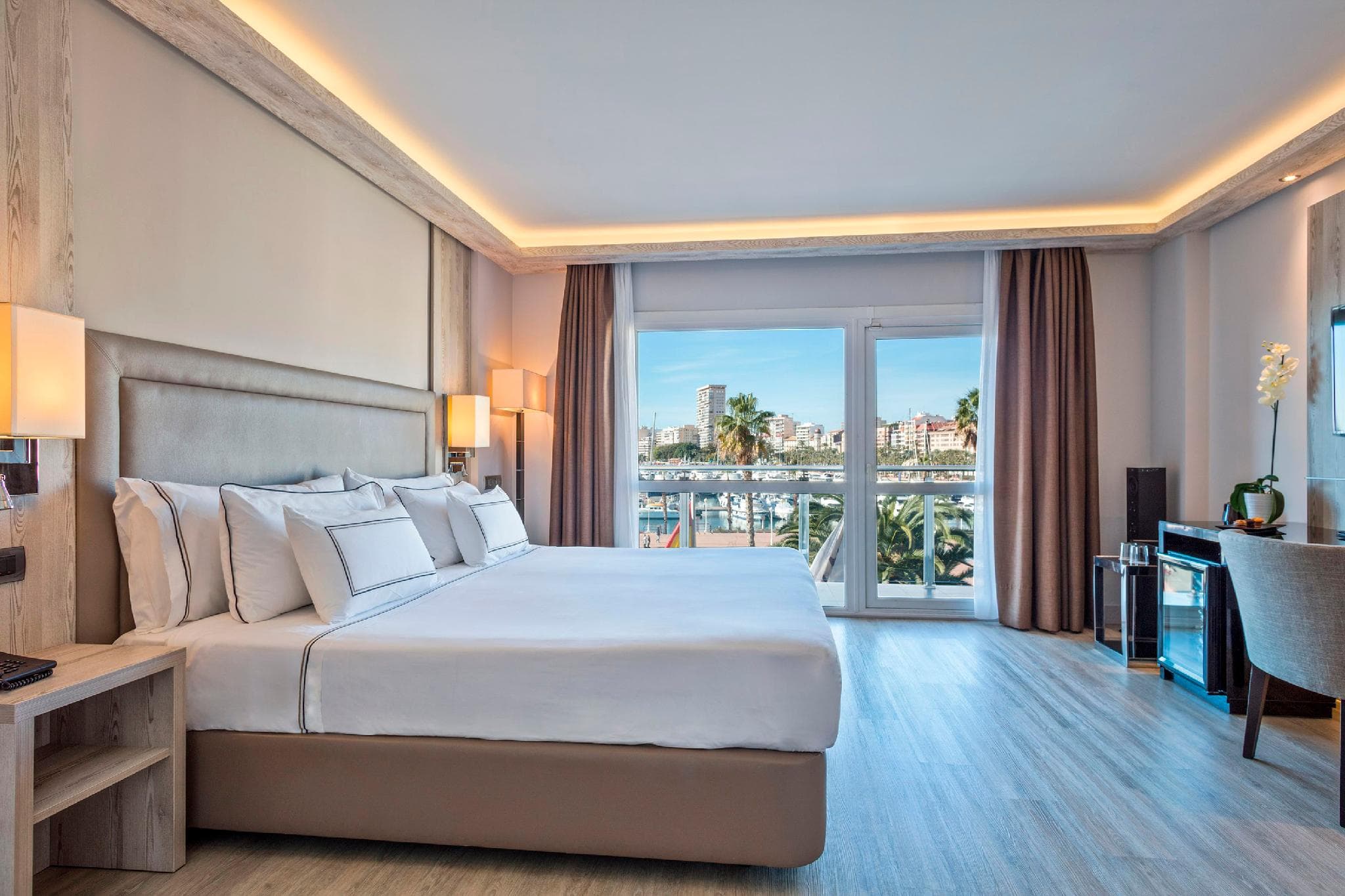 Meliá Alicante photo 2