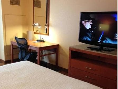 Hilton Garden Inn Fort Worth Medical Center photo 2
