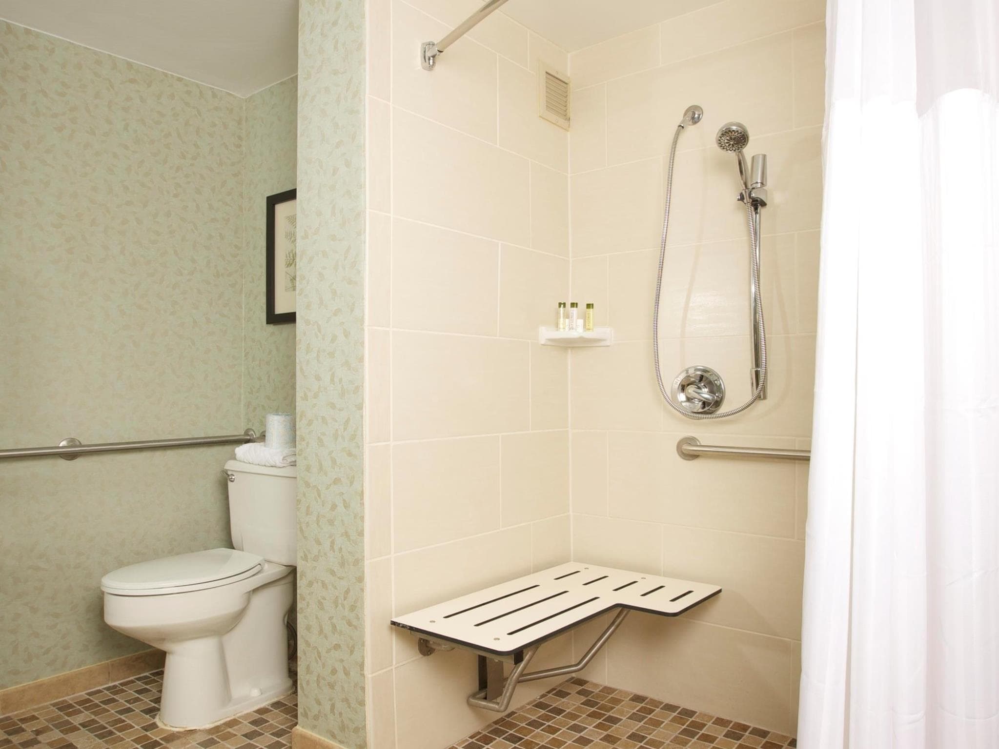 DoubleTree Suites by Hilton Raleigh - Durham photo 3