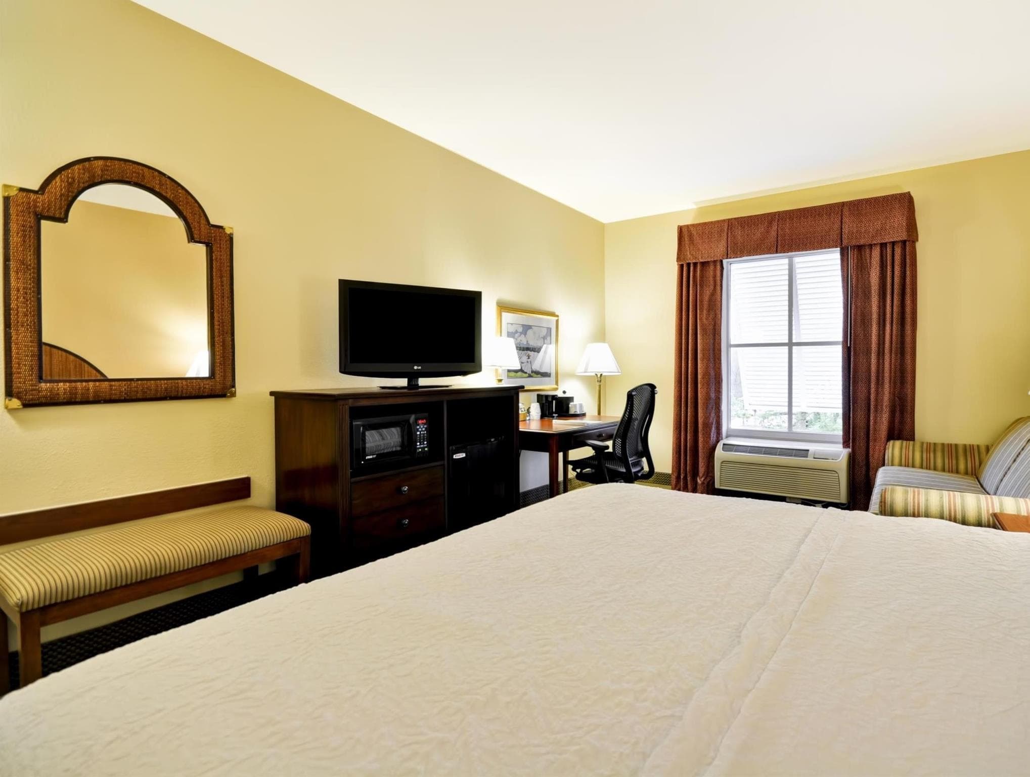 Hampton Inn & Suites Charleston/West Ashley photo 2