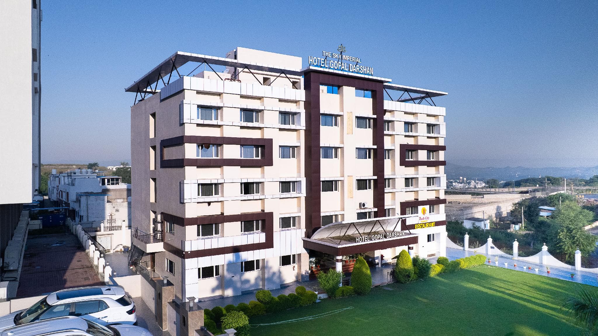 The Sky Imperial  Hotel Gopal Darshan