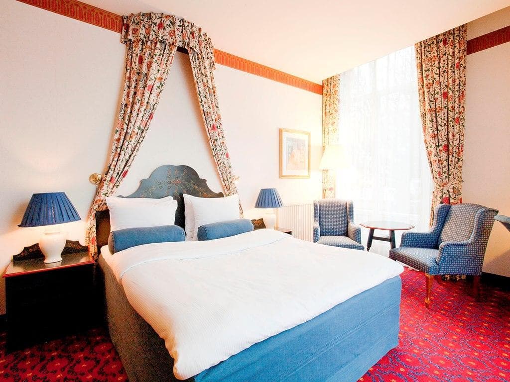 Carlton Ambassador Hotel photo 5