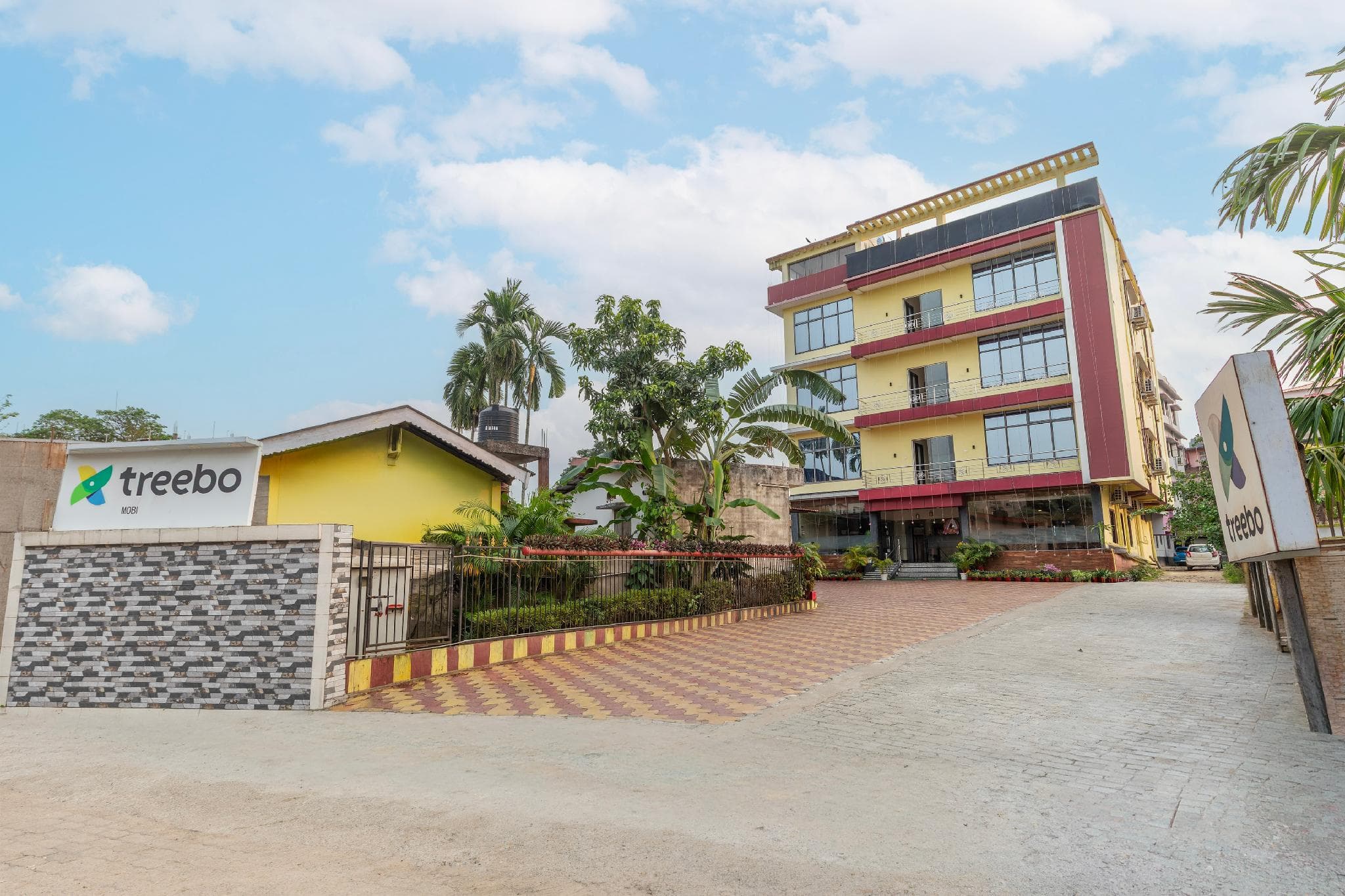 Treebo Hotel Mobi VIP Airport photo 3
