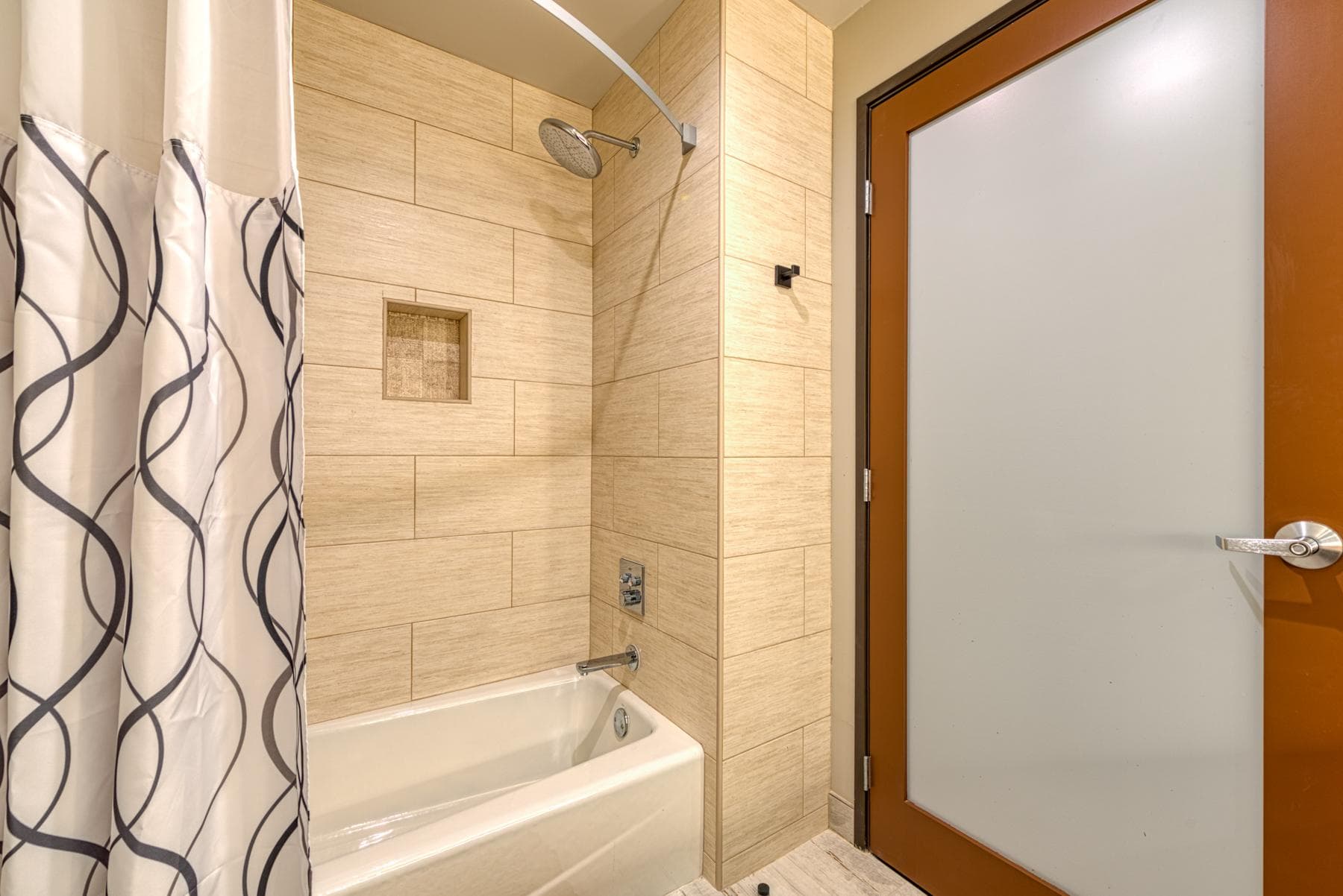 Hotel Lexen Newhall photo 2