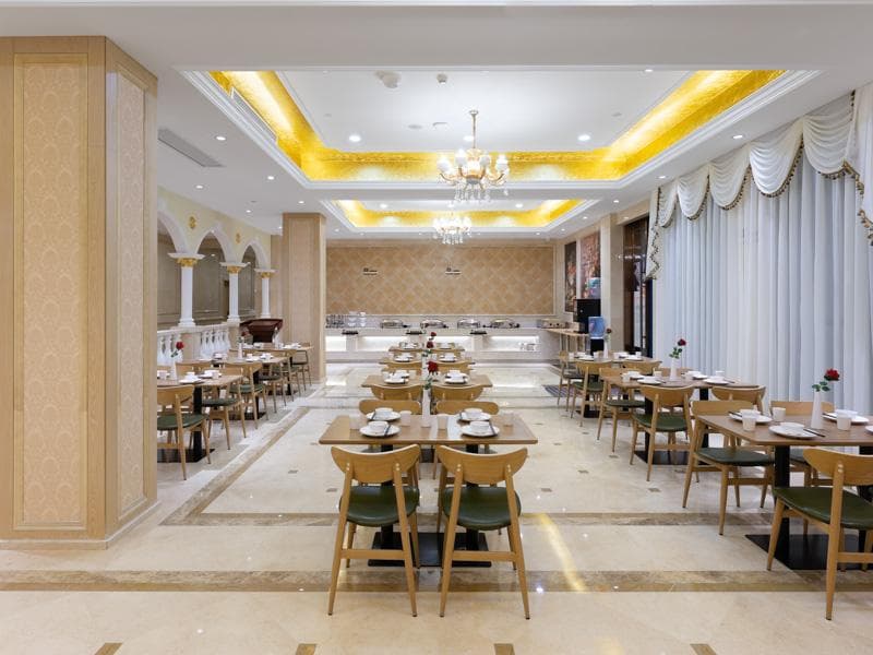 Vienna Hotel Wuhan Guobo Jiangang Metro Station photo 3