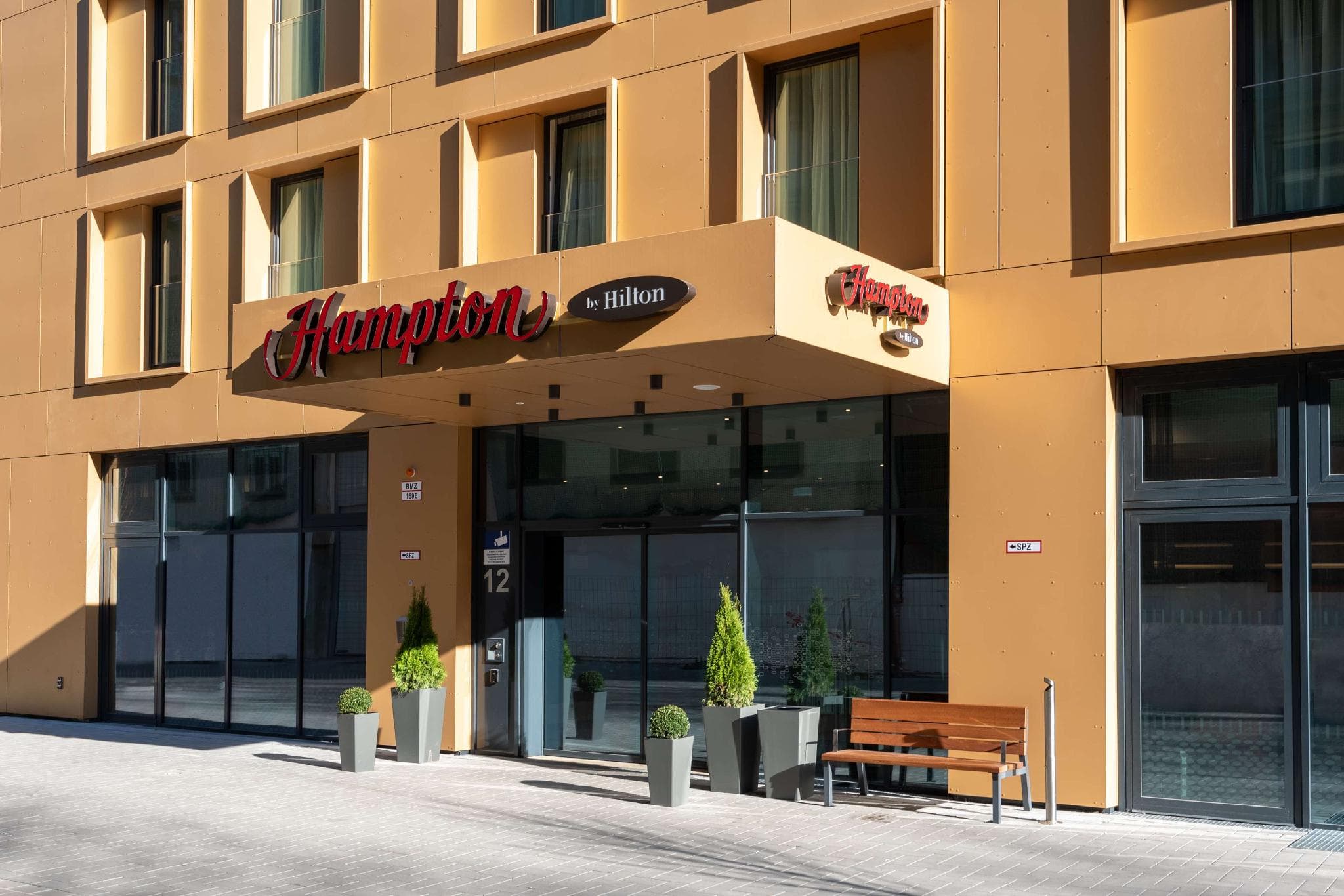 Hampton by Hilton Dusseldorf City Centre photo 3