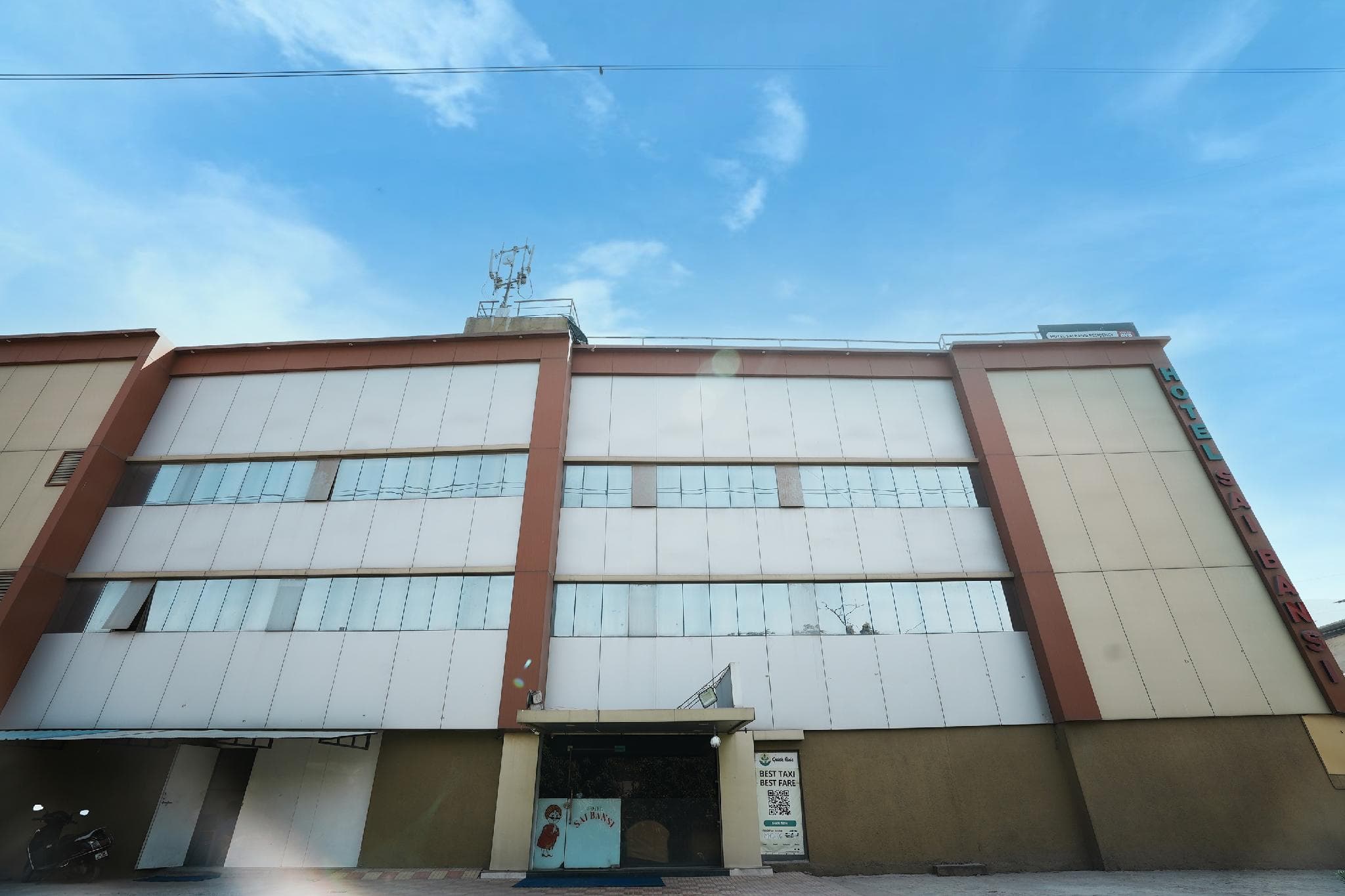 Hotel Hotel Sai Bansi Residency photo 5