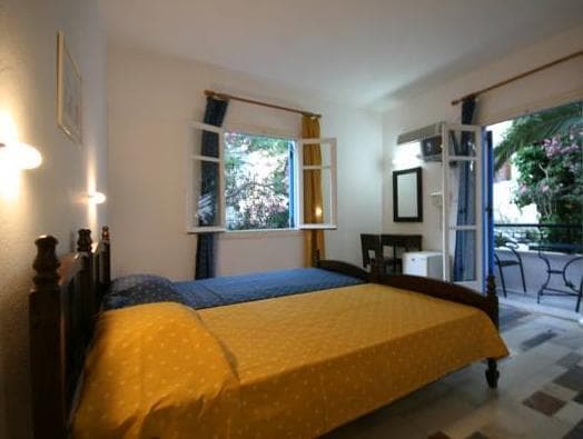 Mare Naxia Hotel photo 5