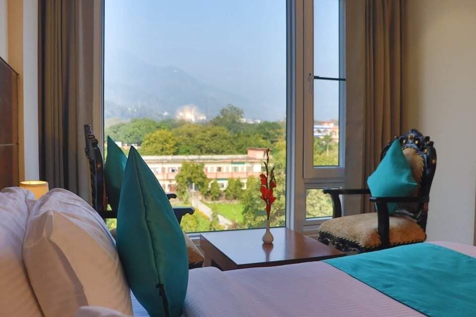 Hotel Green Behind Parmarth Niketan photo 3