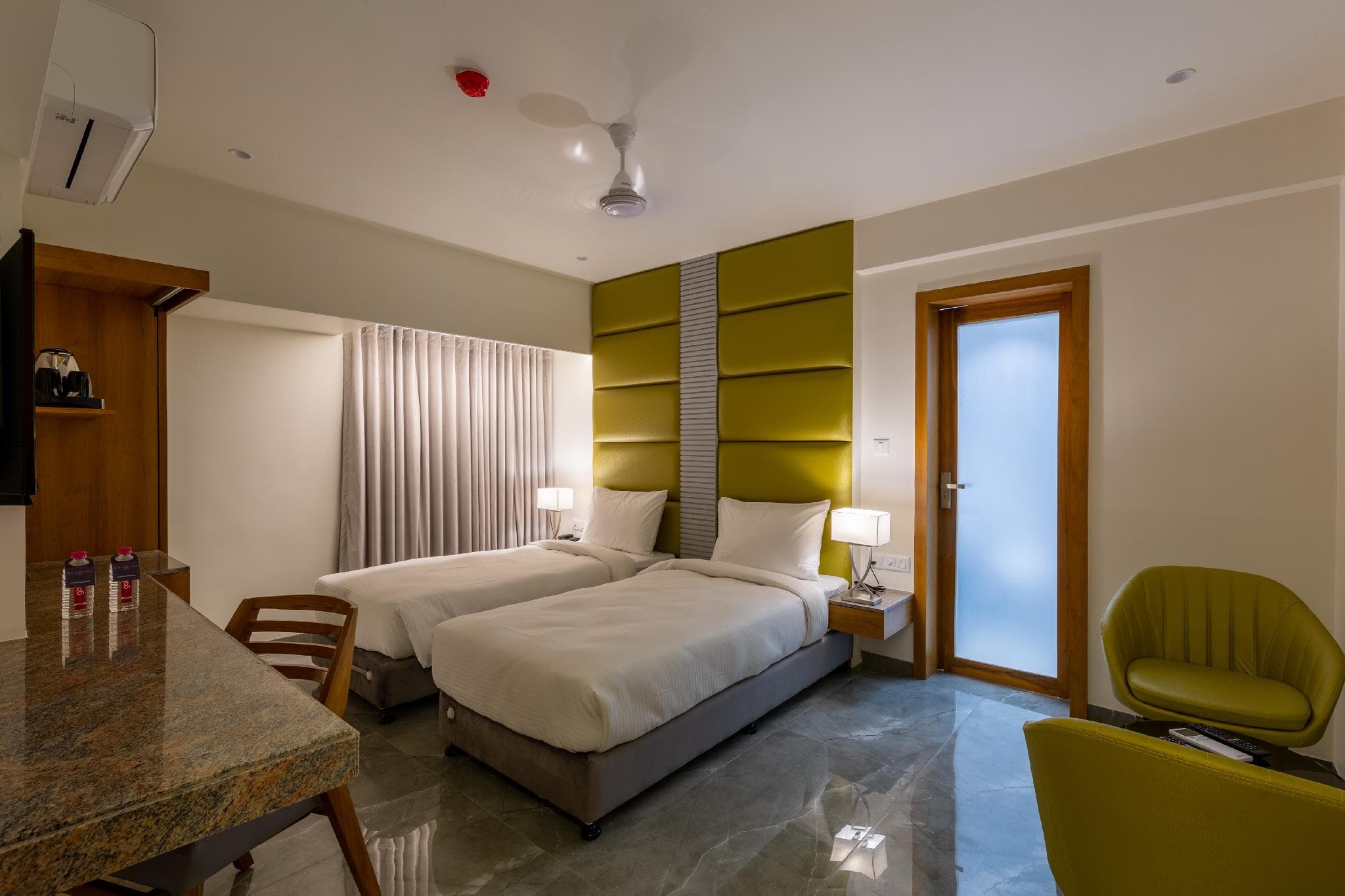 Hotel Nalanda photo 2