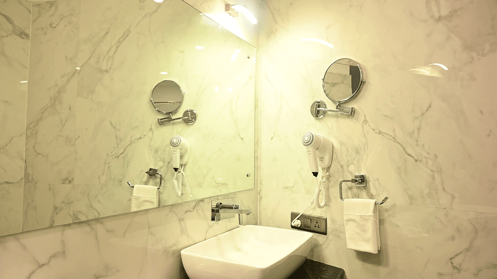 Seven Hills Hotel photo 3