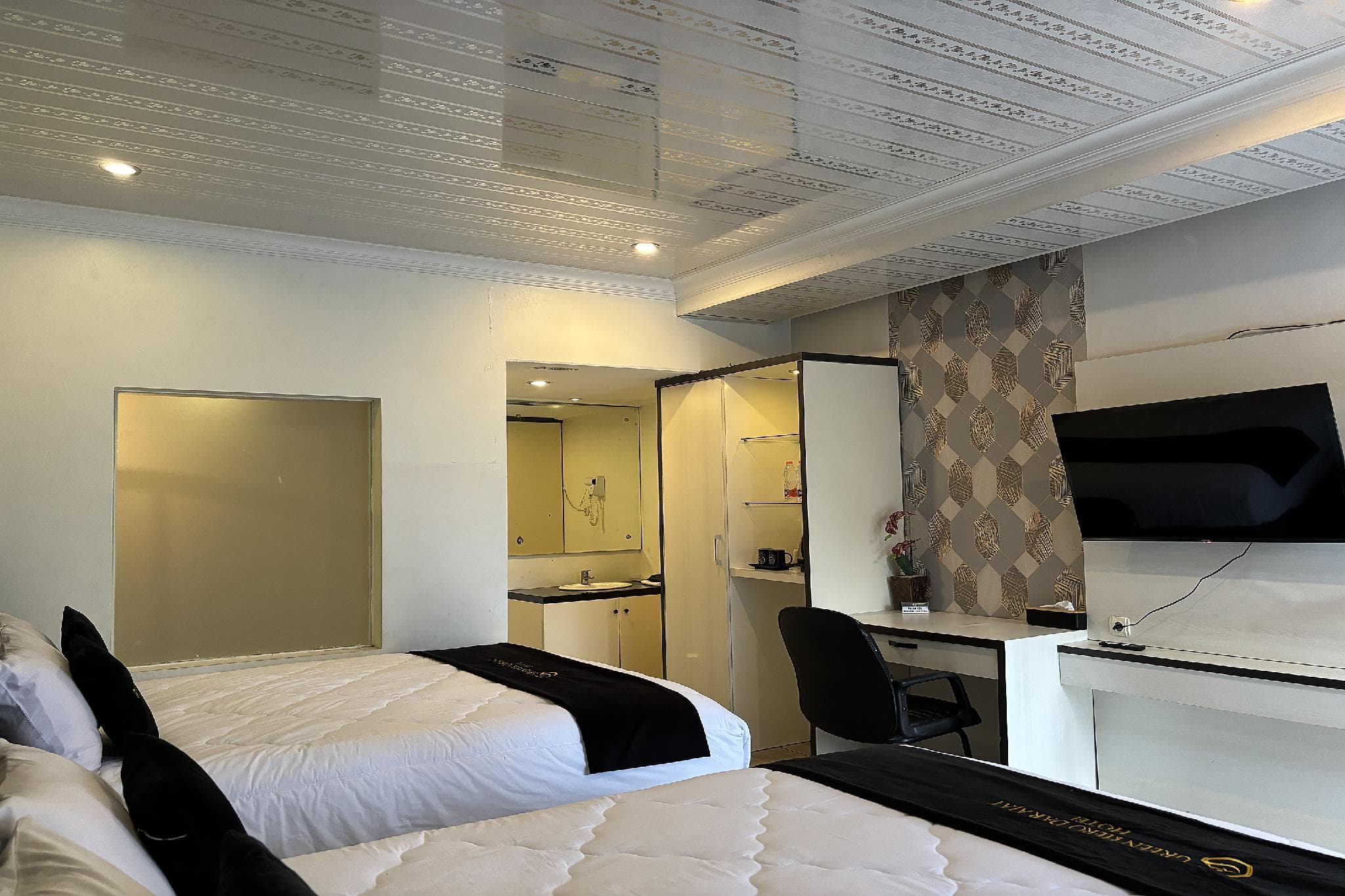 Green Hero Darajat Hotel photo 2