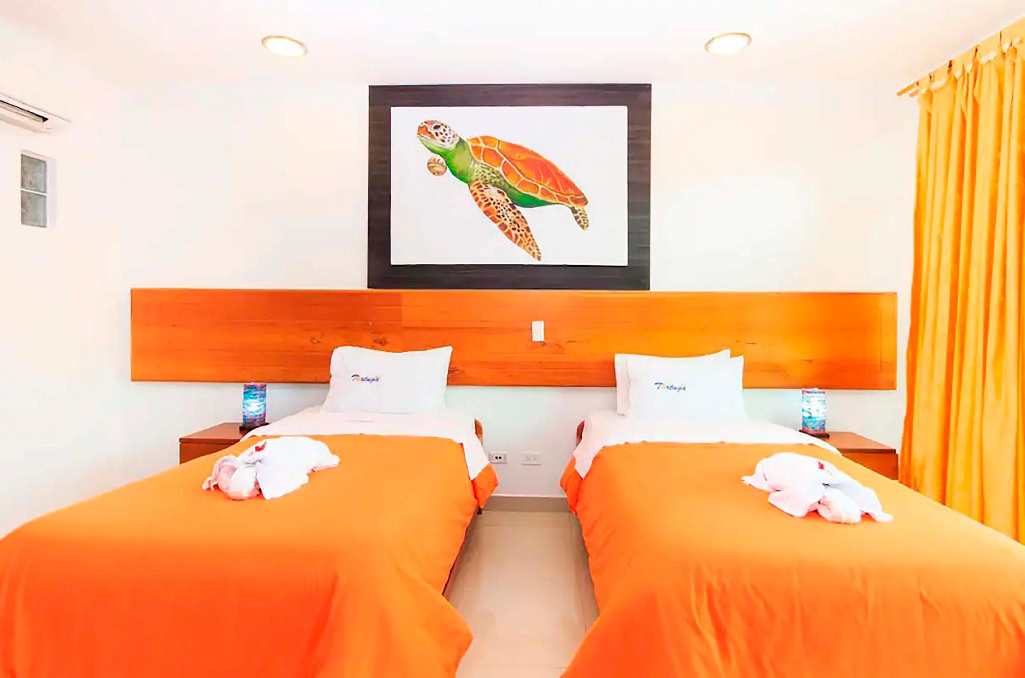 Hotel Tortuga Bay EC photo 2
