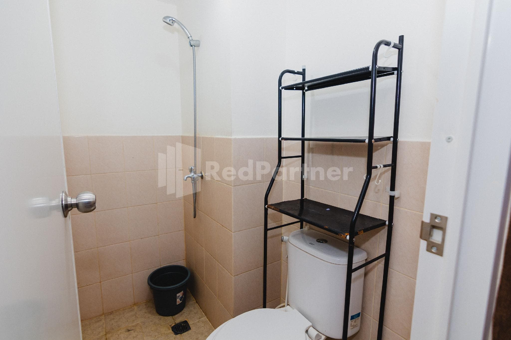 RedLiving Apartemen Podomoro Golf View Queen Room Tower Dahoma photo 2