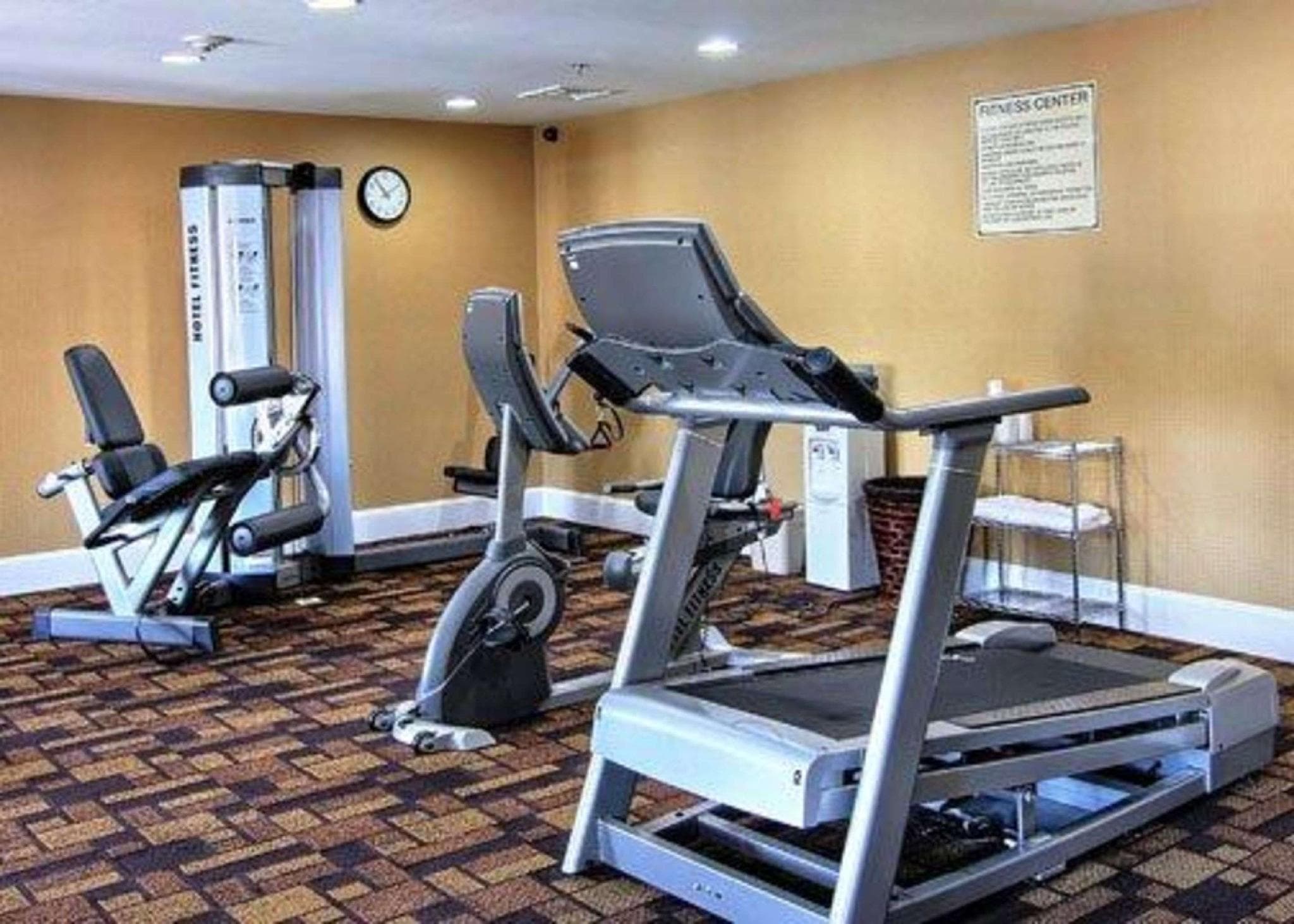 Quality Inn & Suites Greenville near downtown photo 5