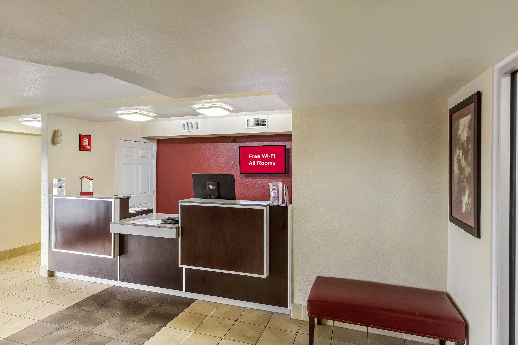 Red Roof Inn Plano photo 5