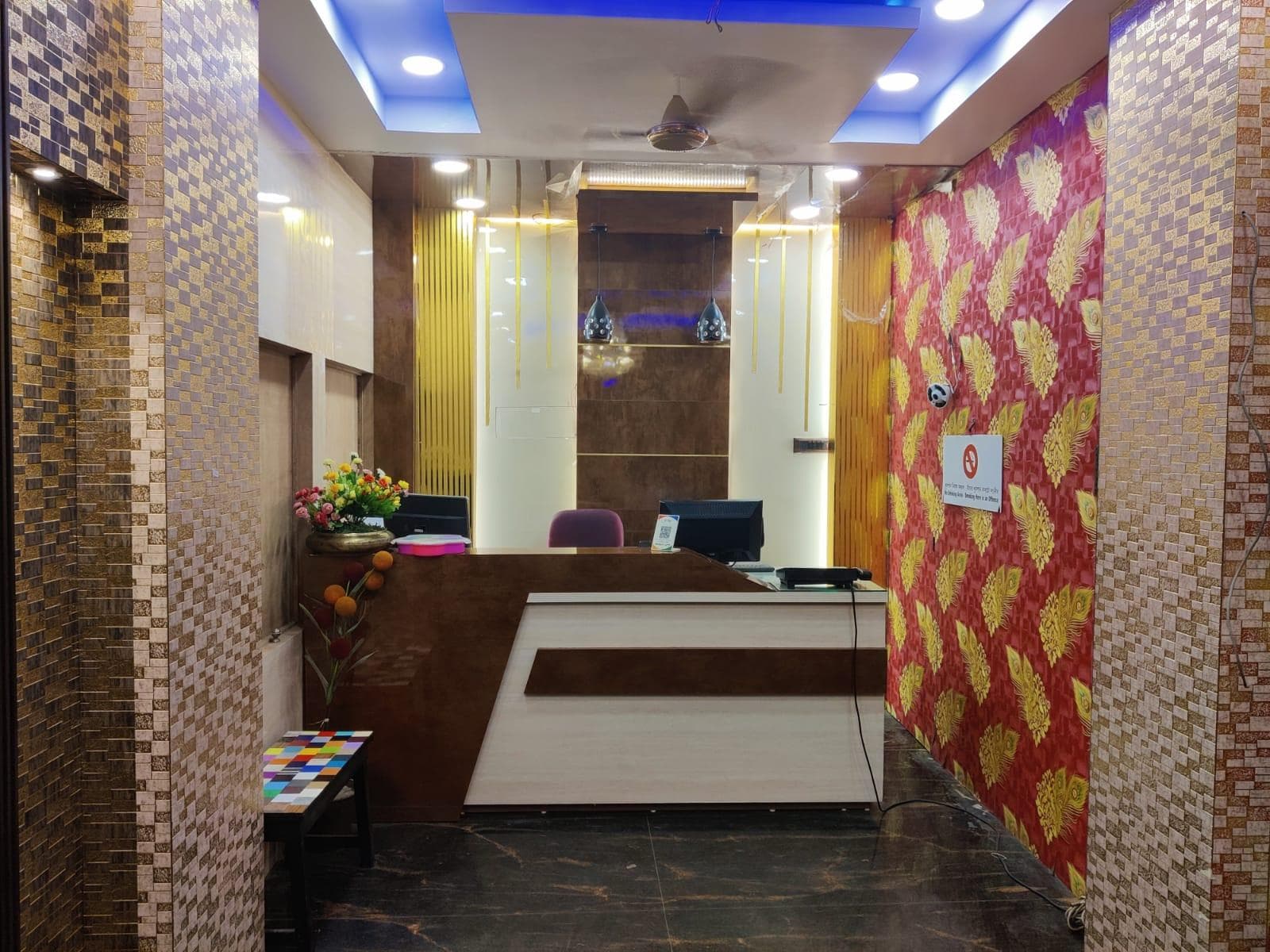 HOTEL SUKHMANI