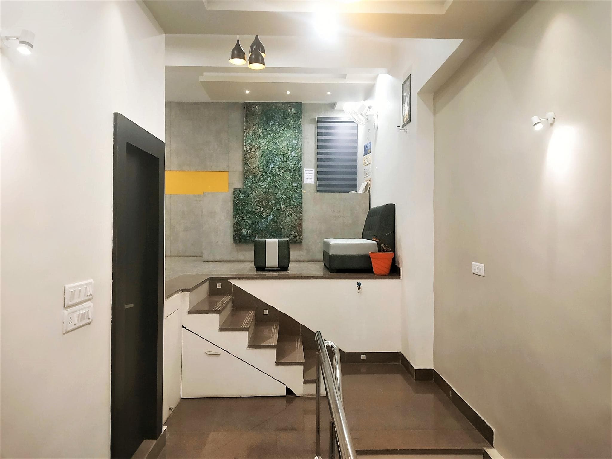 Hotel Suryansh photo 5