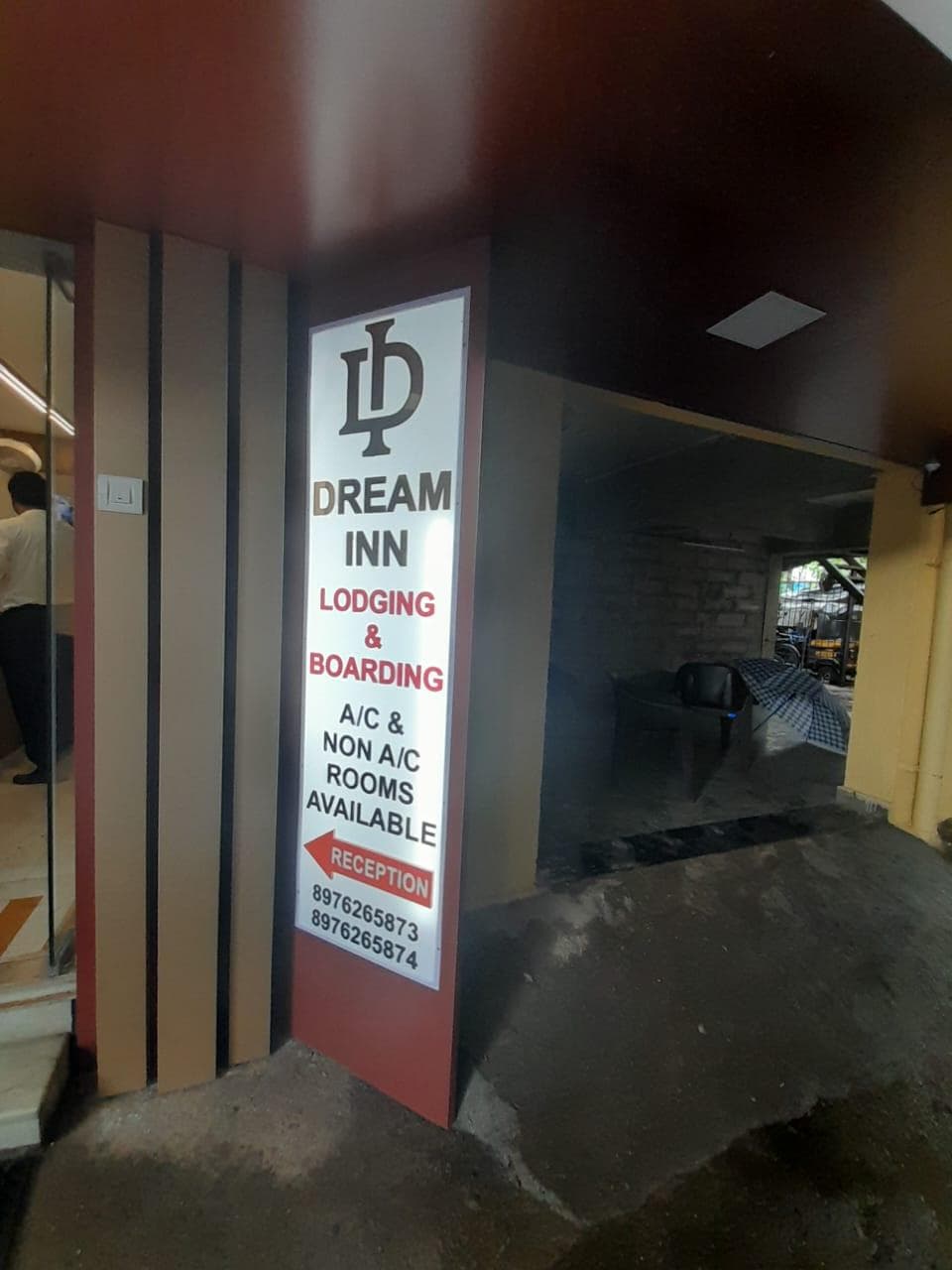 Hotel Dream Inn Lodging & Boarding By WB Inn photo 4