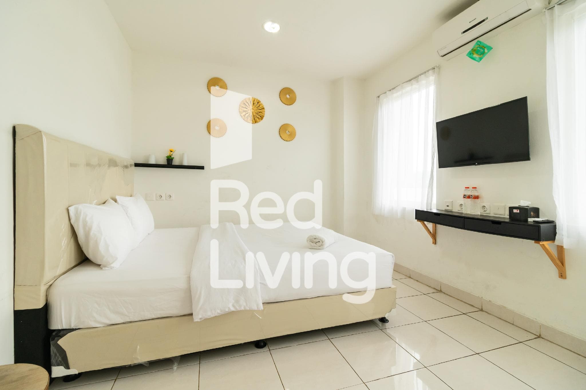RedLiving Apartemen Sentul Tower - Skyland photo 2