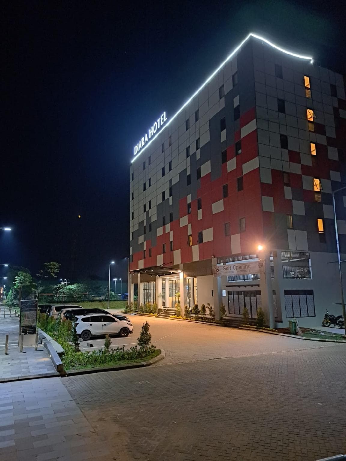DIARA HOTEL CILEUNGSI photo 4