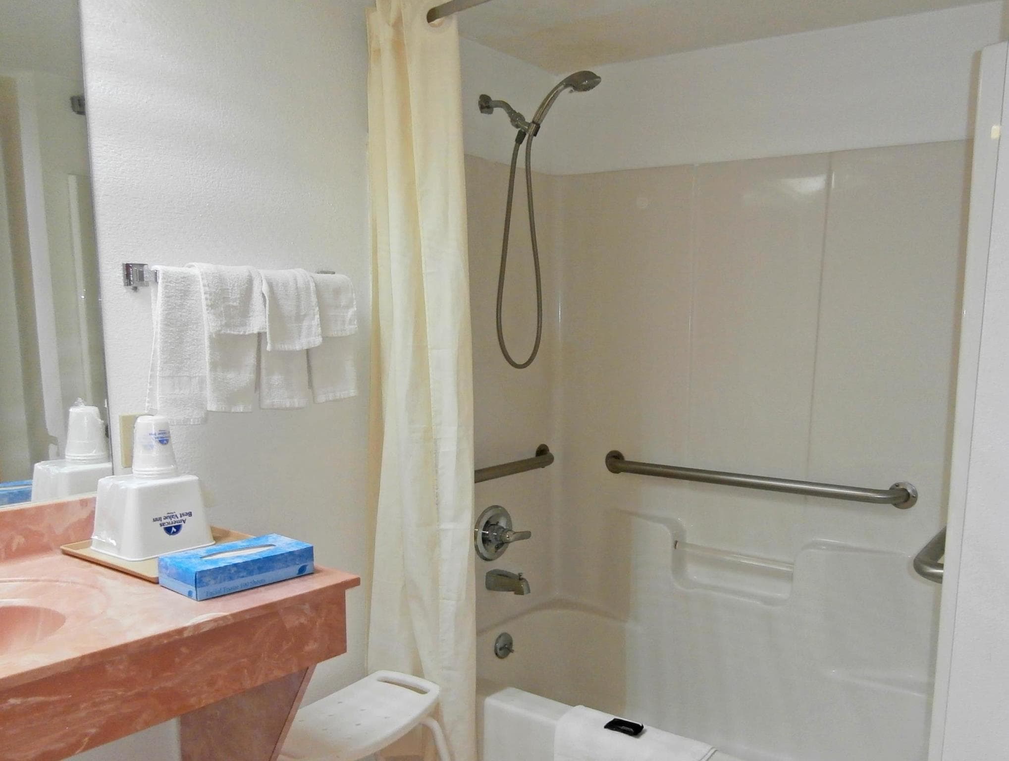 Quality Inn photo 3