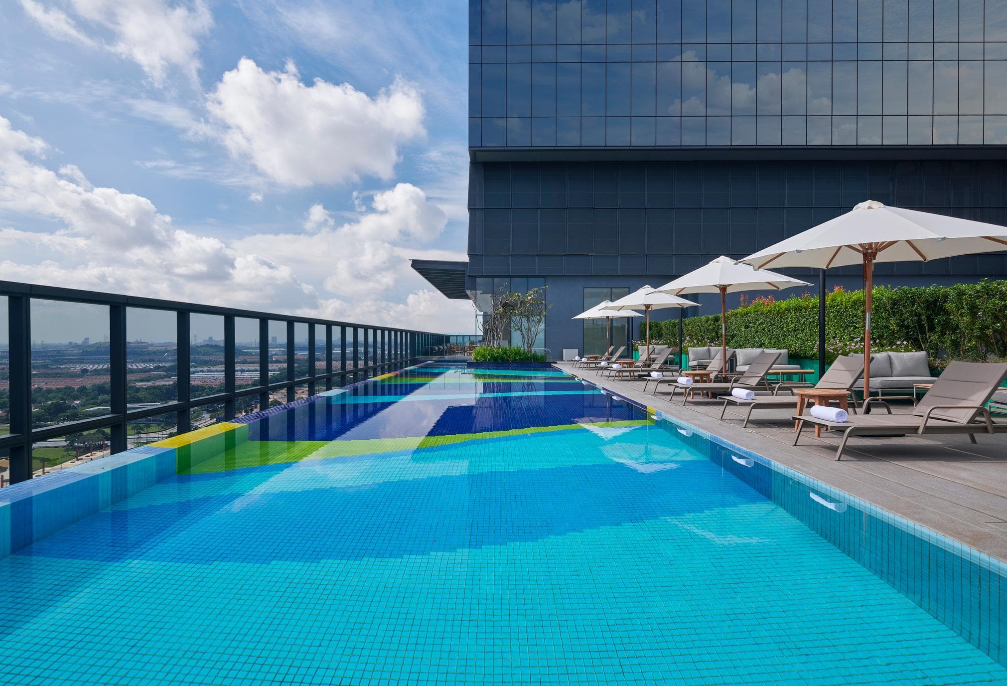 Courtyard by Marriott Setia Alam photo 5