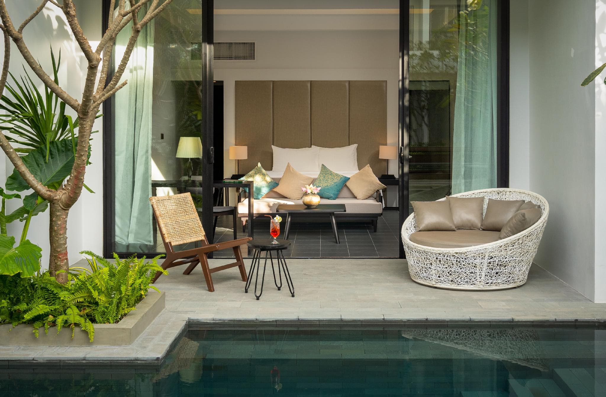 Eightfold Urban Resort photo 2